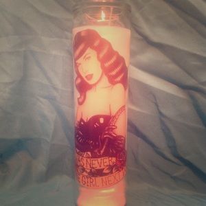 Bettie page candle